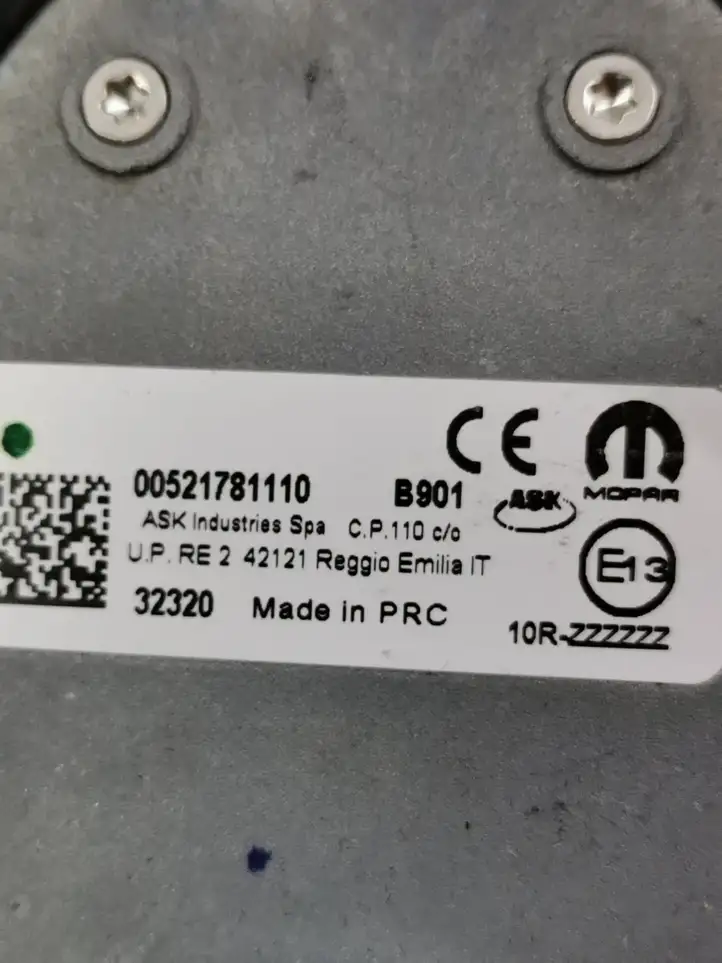 Fiat Ducato (2014 - ) 00521781110 GPS антенна — фото 4