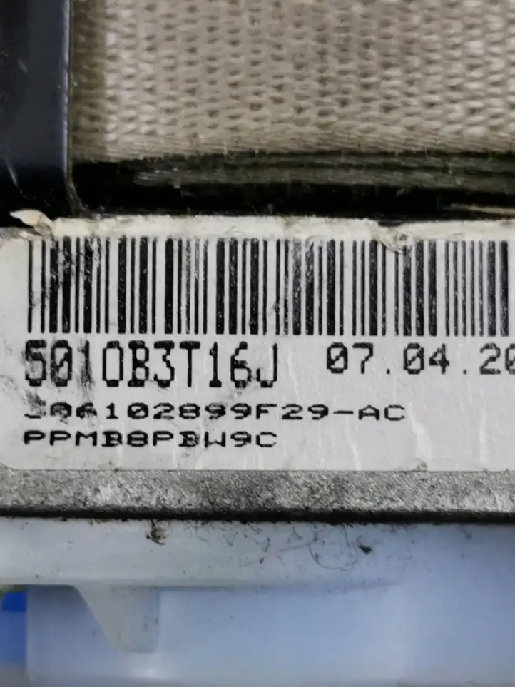 Toyota Avensis T250 (2006 - 2009) 5010B3T16J Передний ремень безопасности — фото 4