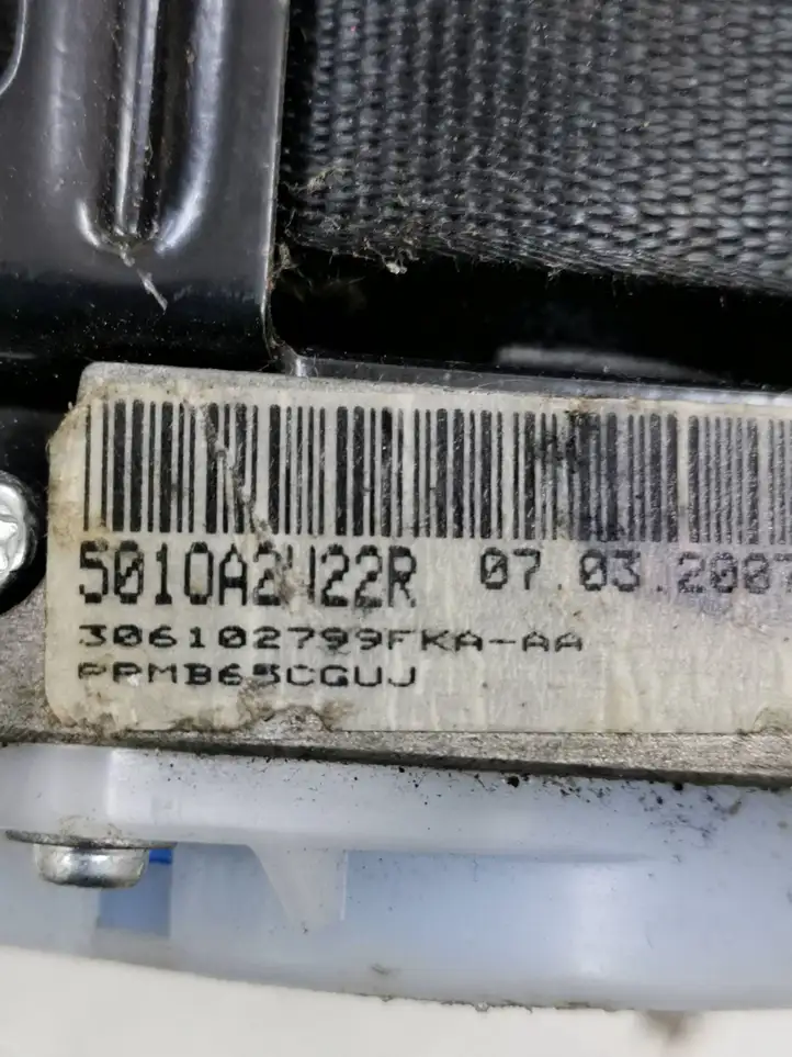 Toyota Avensis T250 (2006 - 2009) 306102799FFF Передний ремень безопасности — фото 4