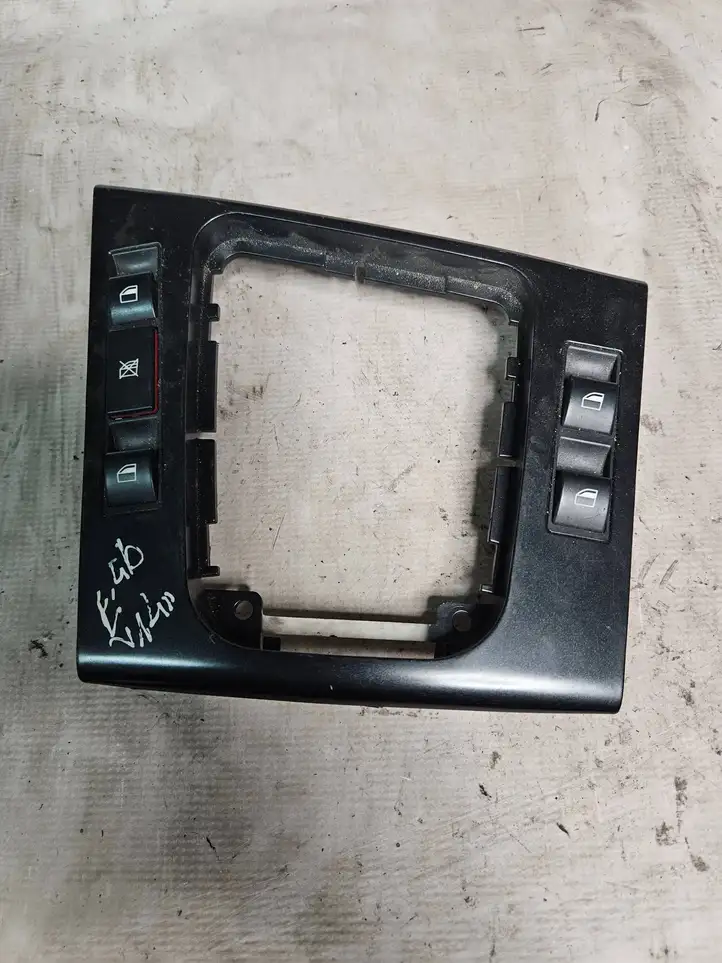 BMW 3 E46 (1998 - 2005) 61318381514 Кнопка стеклоподъемников — фото 1