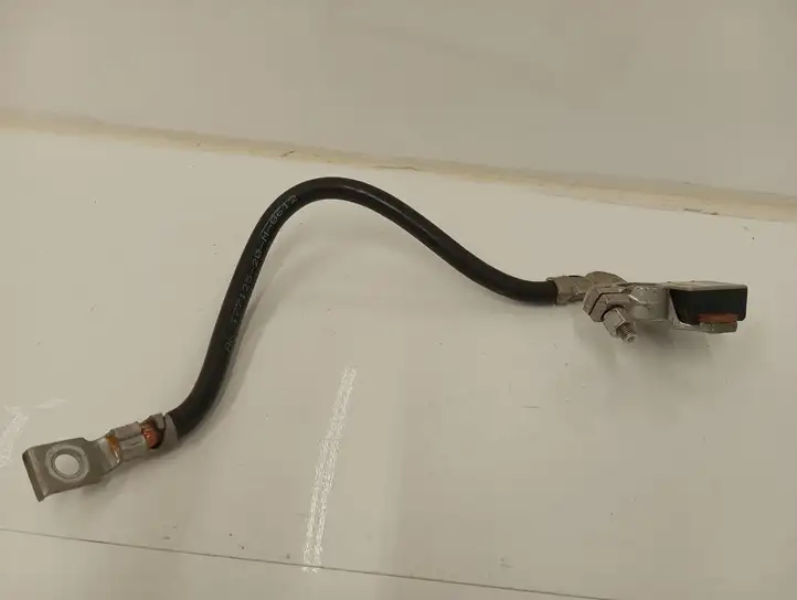 BMW 3 F30 F35 F31 (2012 - 2018) 7631109 Минусовой провод аккумулятора — фото 2
