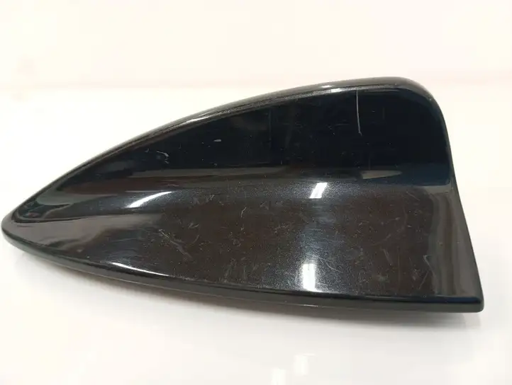 BMW 3 E90 E91 (2005 - 2012) 6942270 Крышка GPS-антенны — фото 3