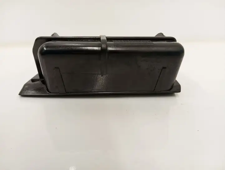 BMW 3 E90 E91 (2005 - 2012) 7078573 Передняя пепельница — фото 2