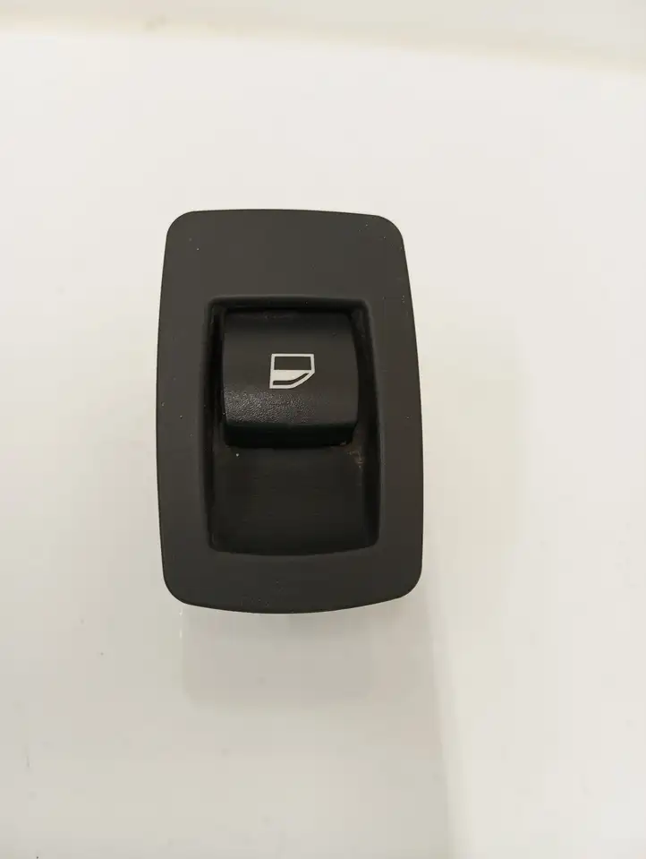 BMW 3 E90 E91 (2005 - 2012) 6945874 Кнопка стеклоподъемников — фото 1