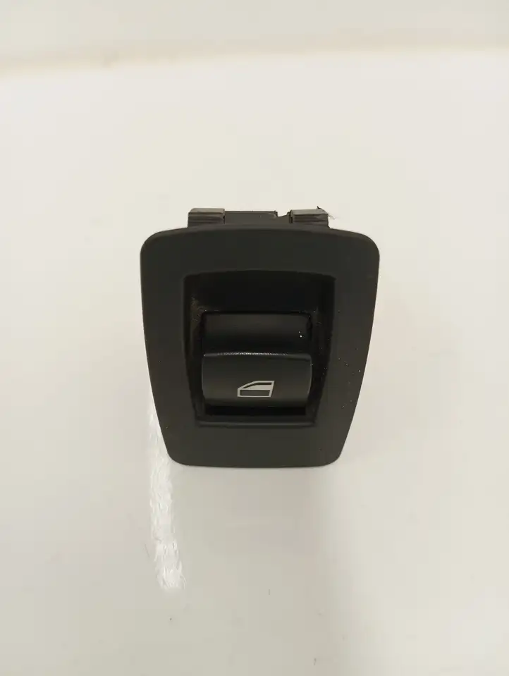 BMW 3 E90 E91 (2005 - 2012) 6945874 Кнопка стеклоподъемников — фото 4