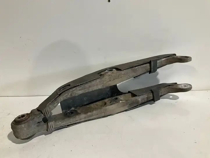 Mercedes-Benz E W211 (2002 - 2009)   Рычаг