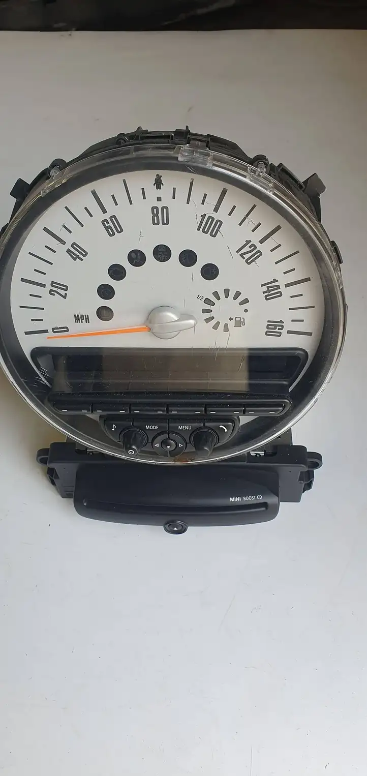 Mini Cooper Countryman R60 (2010 - 2016) 65123456760 Магнитола / мультимедийная система — фото 1
