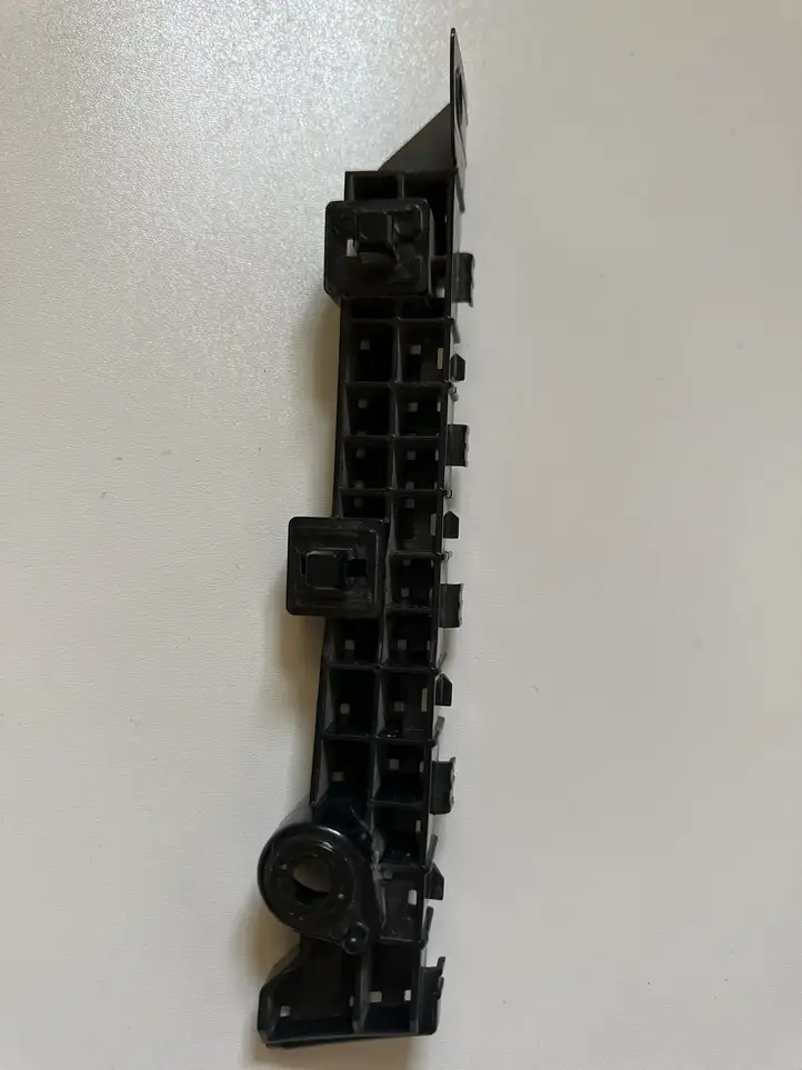 Subaru Forester SK (2018 - )  57701SJ020 Передний держатель бампера