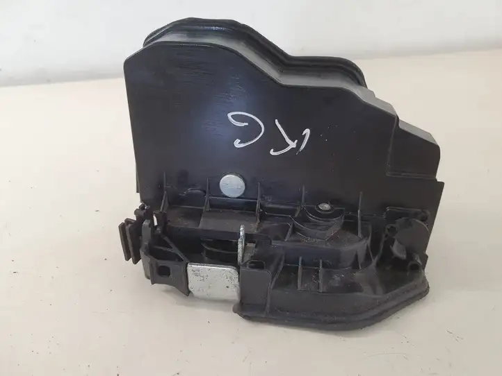 Mini Cooper Countryman R60 (2010 - 2016) 7318417 Замок задней двери — фото 1