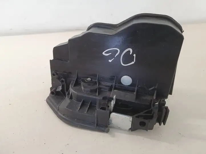 Mini Cooper Countryman R60 (2010 - 2016) 7318418 Замок задней двери — фото 1