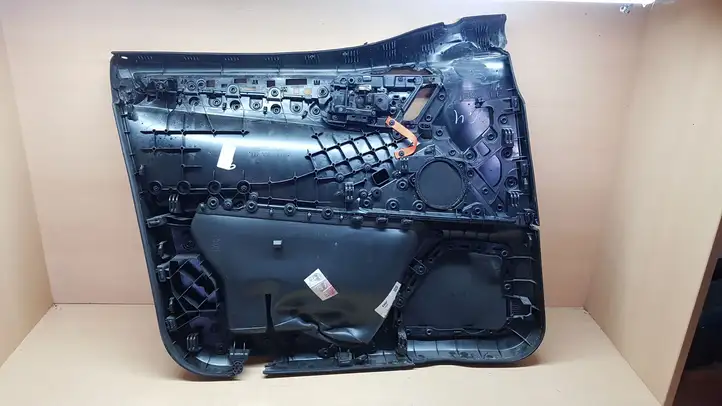 Porsche Macan (2014 - 2018)  95B867012 Обшивка передней двери