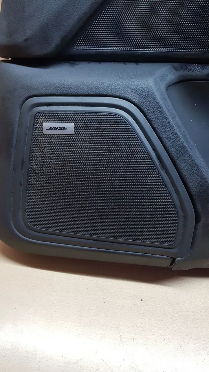 Porsche Macan (2014 - 2018)  95B867012 Обшивка передней двери