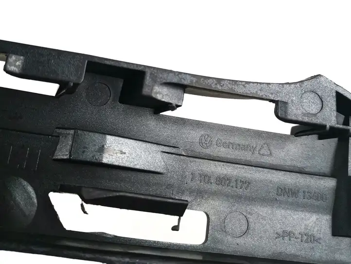 Volkswagen Touran I (2003 - 2010) 1t0807177 Кронштейн переднего бампера — фото 4