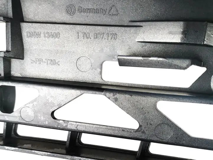 Volkswagen Touran I (2003 - 2010) 1t0807178 Кронштейн переднего бампера — фото 4