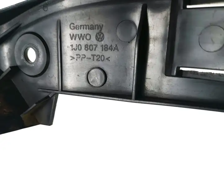 Volkswagen Golf IV (1998 - 2005) 1j0807184a Кронштейн переднего бампера — фото 4