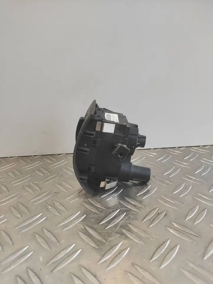Mercedes-Benz ML W164 (2005 - 2011) A1645453304 Включатель фонарей — фото 2