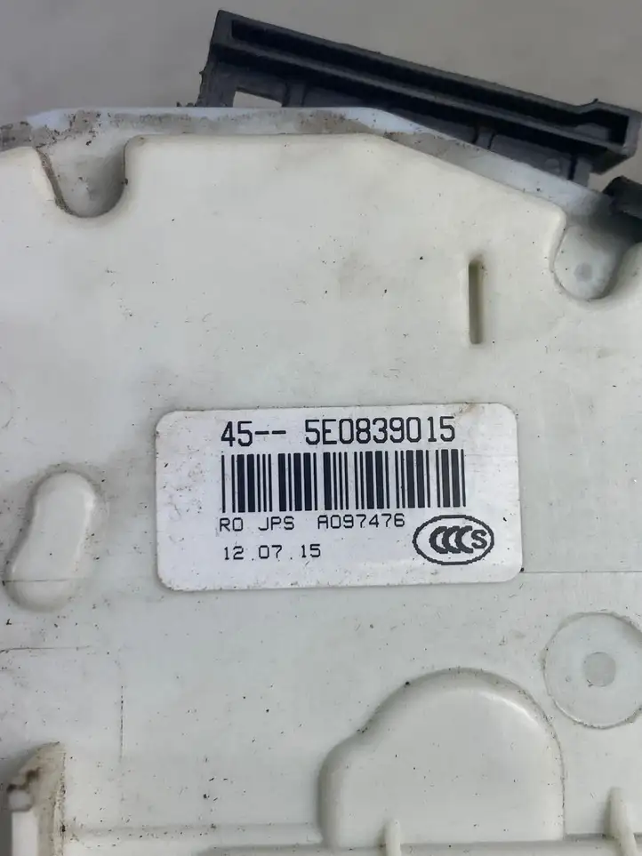Volkswagen PASSAT B8 (2015 - ) 5E0839015 Замок задней двери — фото 6