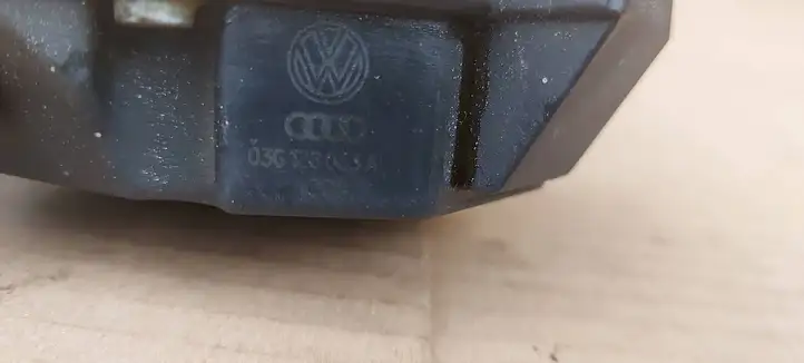 Volkswagen PASSAT B6 (2005 - 2010) 03G128063A Дроссельная заслонка — фото 3
