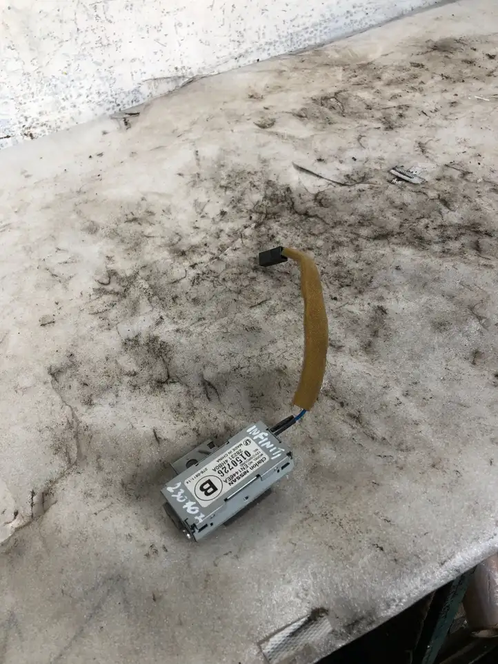 Infiniti Q50 (2013 - 2018)  282314hb0a Усилитель антенны