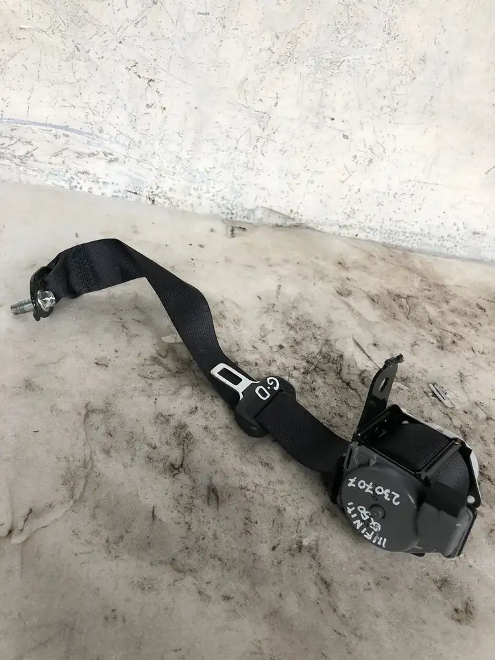 Infiniti Q50 (2013 - 2018) 1051857 Задний ремень безопасности — фото 1