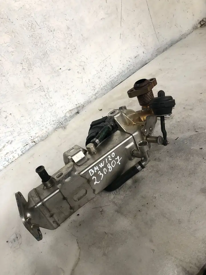 BMW 1 F20 F21 (2011 - 2019) 781075109 Охладитель клапана EGR — фото 1