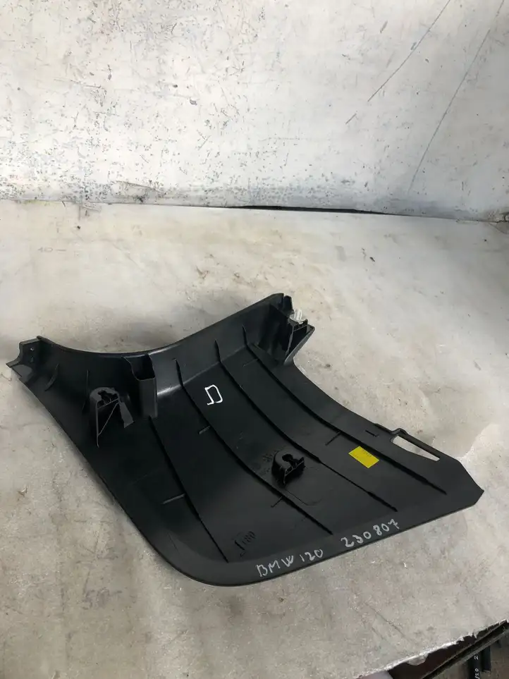 BMW 1 F20 F21 (2011 - 2019) 17365810 Внутренняя отделка переднего порога — фото 3