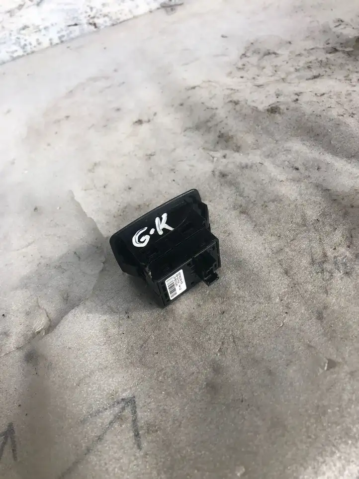 BMW 1 F20 F21 (2011 - 2019) 920810603 Блок кнопок стеклоподъемников — фото 3