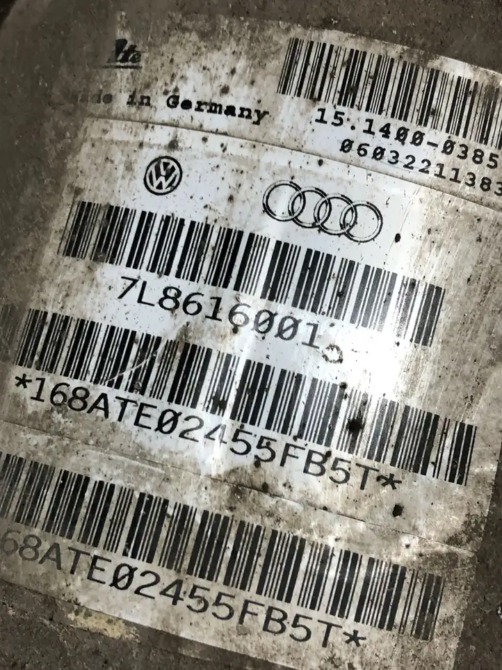 Audi Q7 4L (2005 - 2009) 7L8616001 Задняя пневмостойка — фото 3