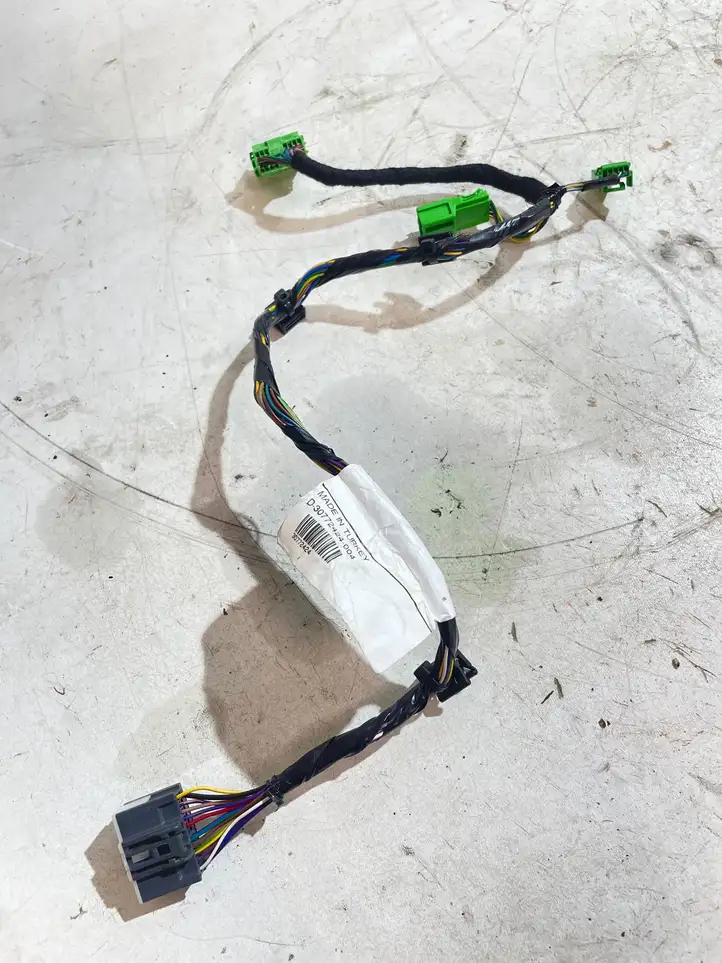 Volvo XC60 (2008 - 2013) 30772424 Прочая электропроводка — фото 1
