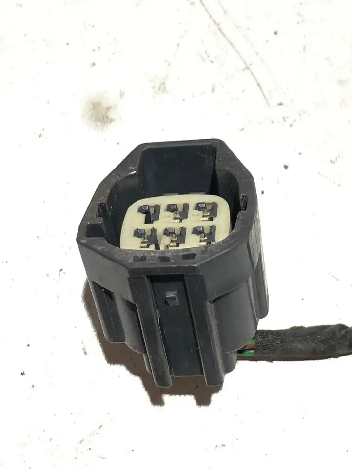 Volvo XC60 (2008 - 2013) 30798823 Прочая электропроводка — фото 4