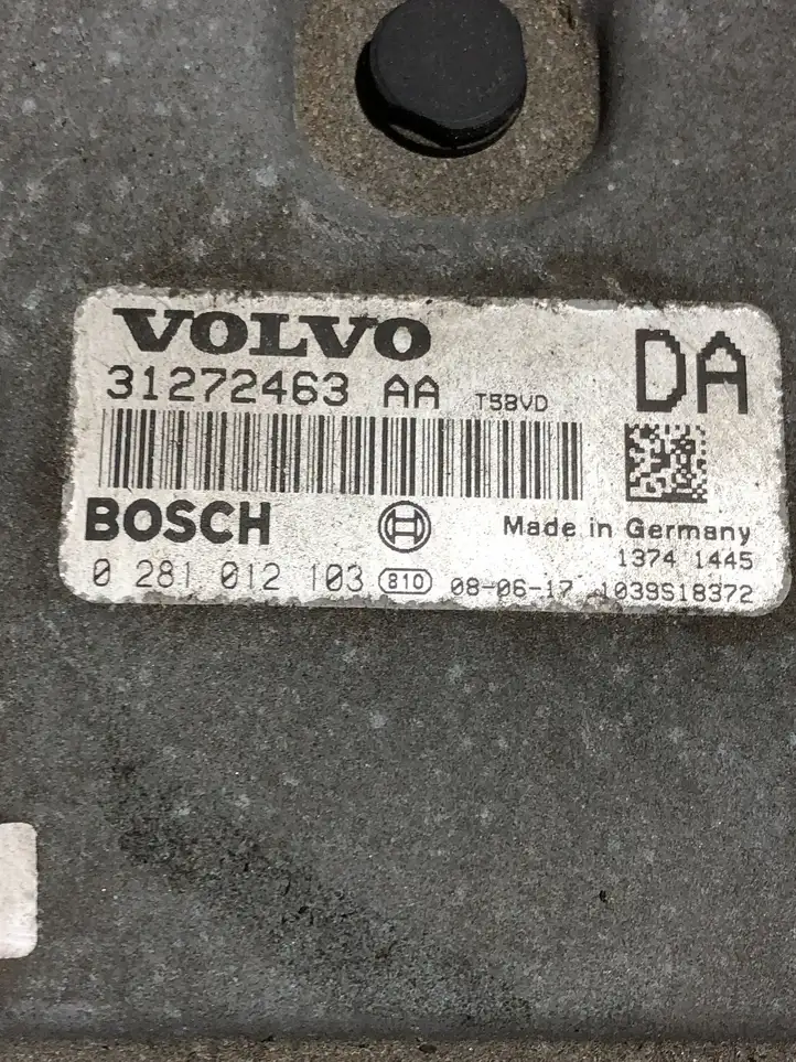 Volvo XC90 (2006 - 2014)  31272463AA Блок управления двигателя