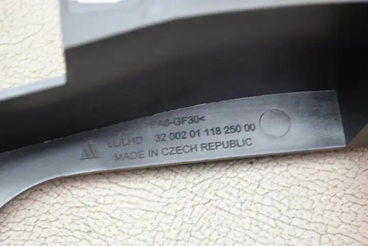 Audi A4 S4 B9 (2015 - 2019) 8W1863531 Другая деталь коробки передач — фото 2