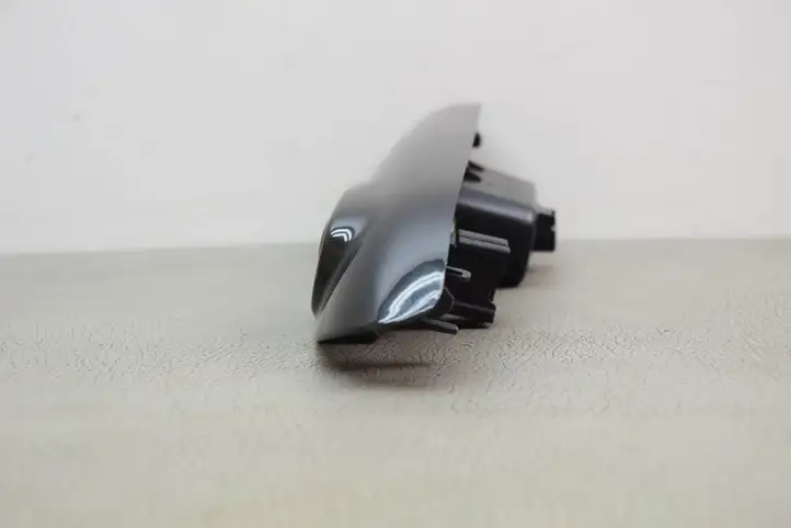 Nissan Juke I F15 (2010 - 2018) 829601KA2A Блок кнопок стеклоподъемников — фото 3