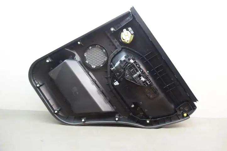 Land Rover Range Rover Evoque L538 (2015 - 2018) B3225569A Обшивка задней двери — фото 12