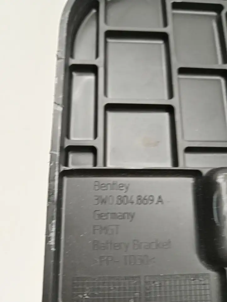 Bentley Continental (2003 - 2017) 3W0804869 Площадка аккумулятора — фото 3