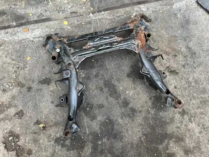 BMW 3 F30 F35 F31 (2012 - 2018) Передняя балка подвески — фото 4