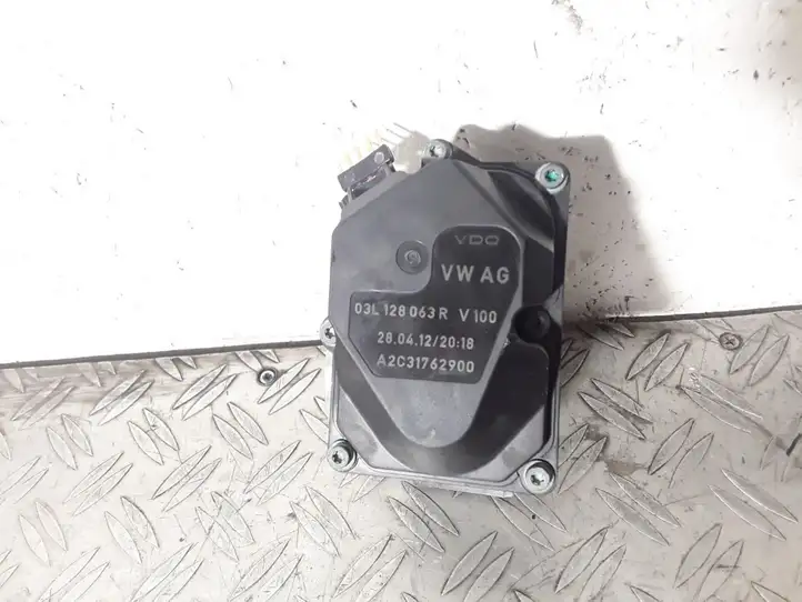 Audi TT TTS Mk2 (2010 - 2014) 03L128063R Дроссельная заслонка — фото 3