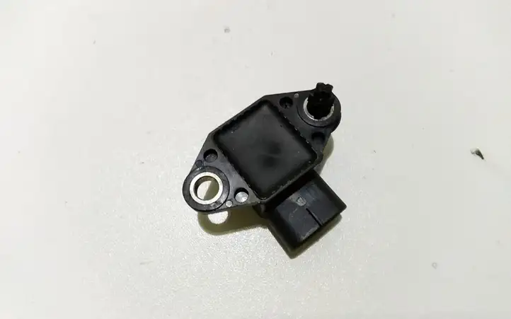 Toyota Land Cruiser (J120) (2002 - 2009) 8919130020 Датчик ускорения — фото 2