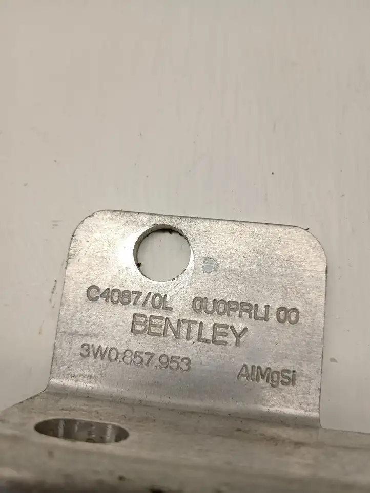 Bentley Continental (2003 - 2017) 3W0857953 Другая часть кузова — фото 3
