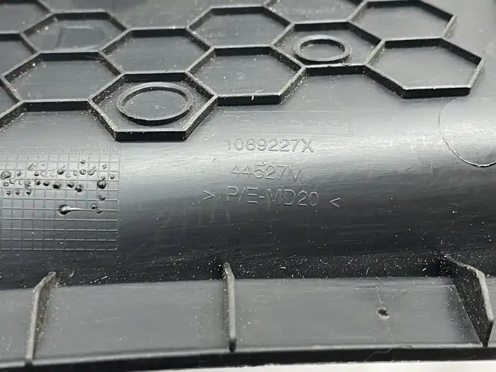 Peugeot 208 (2015 - 2019) 9672845577 Боковая отделка панели приборов — фото 7