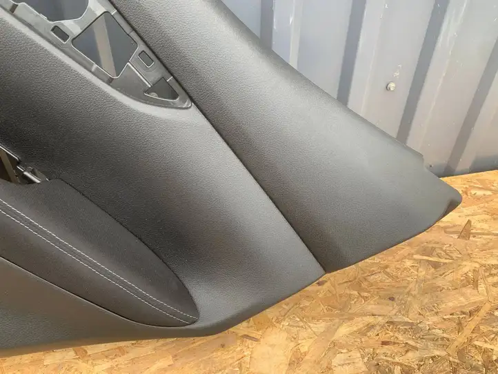Nissan Qashqai (2017 - 2020) 829224EA1A Обшивка задней двери — фото 4