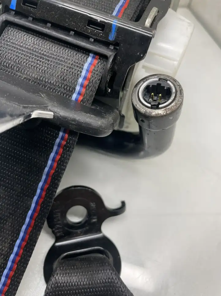 BMW X4M F98 (2019 - ) 34133470 Задний ремень безопасности — фото 2