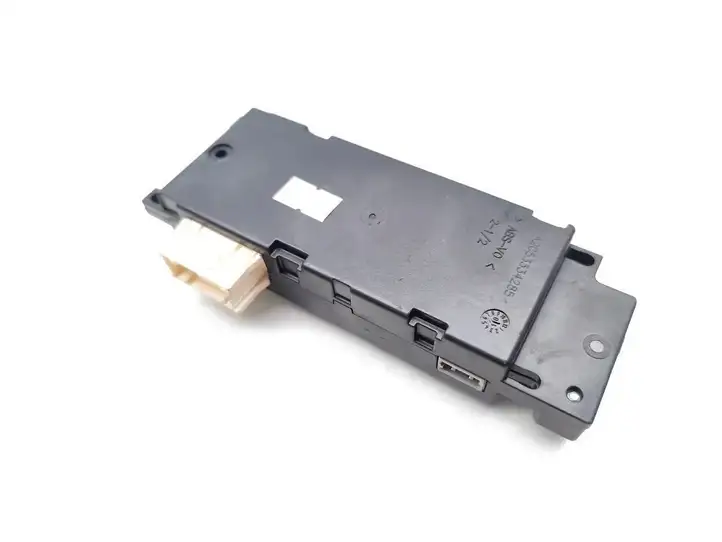 Peugeot RCZ (2010 - 2013) 9666827980 Кронштейн блока Bluetooth — фото 2