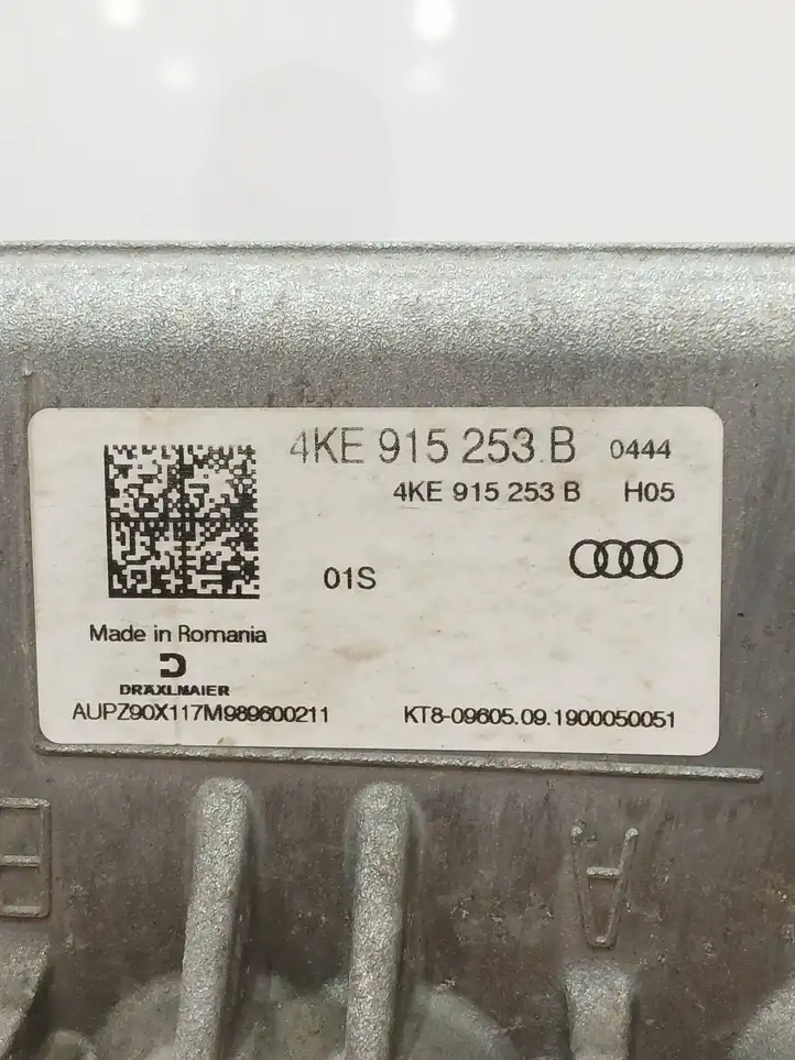 Audi e-tron (2018 - ) 4KE915253B Блок управления аккумулятором — фото 2