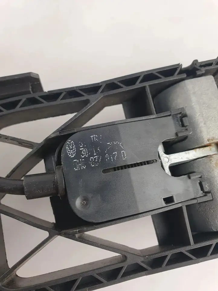 Audi A3/S3 8V (2012 - 2016) 5N0837017D Внутренняя ручка двери — фото 3