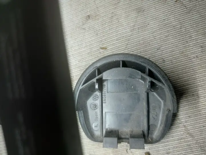 Volkswagen Sharan (2003 - 2010) 6n0857719 Накладка ремня безопасности — фото 3