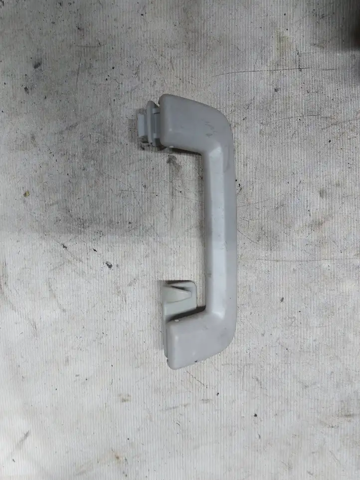 Ford S-Max (2006 - 2010)   Задняя ручка