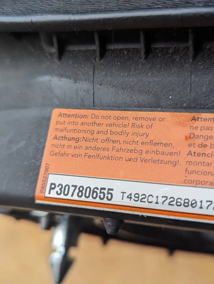 Volvo V70 (2007 - 2013) P30780655 Подушка безопасности руля — фото 5