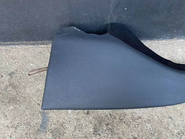 Mercedes-Benz C W204 (2007 - 2014)   Заднее сиденье