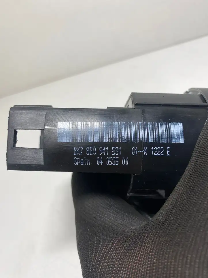Audi A4 S4 B6 8E 8H (2000 - 2006) 8E0941531 Включатель фонарей — фото 3